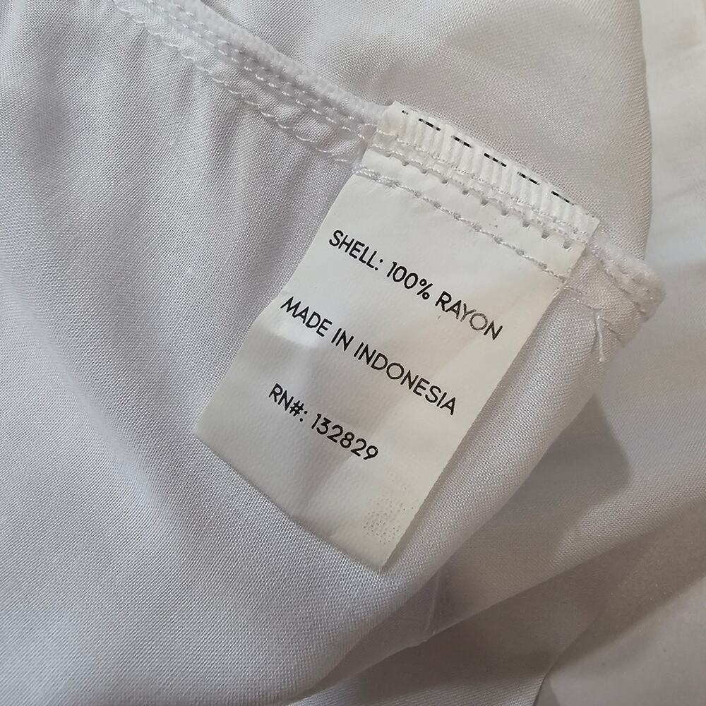 Tularosa Adelynn Tunic Top in White XL - Picture 8 of 12